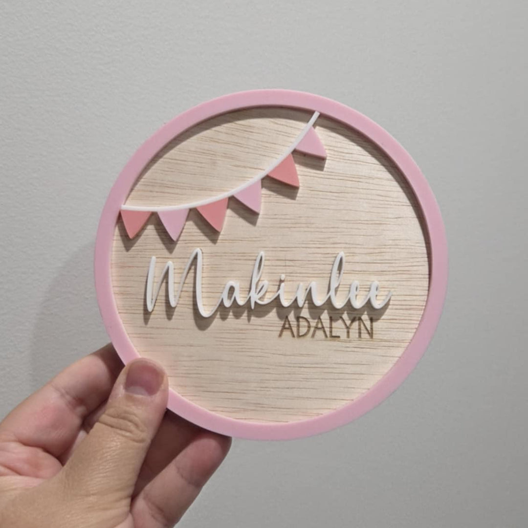 Bunting Name Announcement Plaque